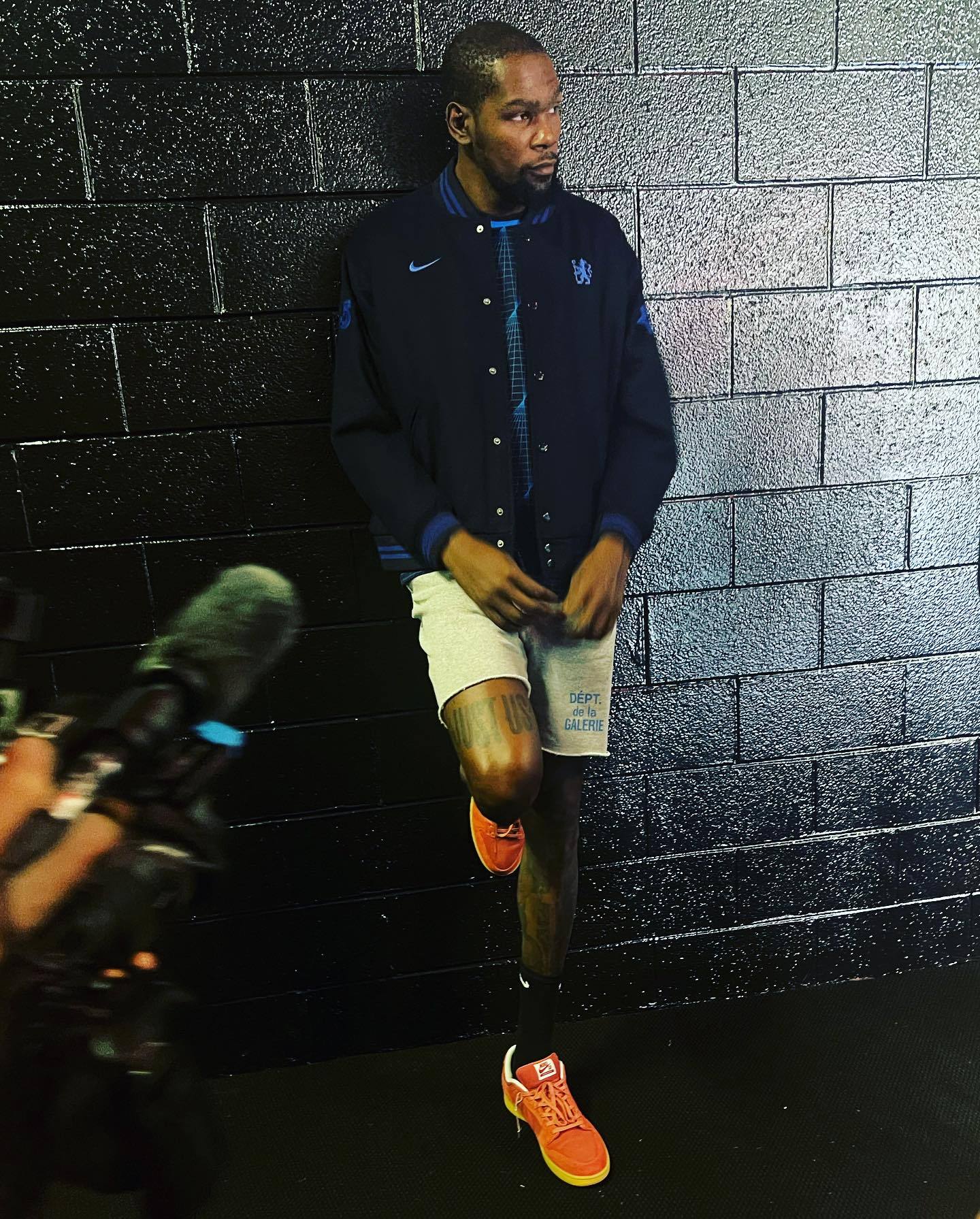 杜兰特在切尔西比赛中绝杀,惊险取胜引发热议!(杜兰特在切尔西比赛中绝杀,惊险取胜引发热议的是谁) 杜兰特在切尔西比赛中绝杀,惊险取胜引发热议!(杜兰特在切尔西比赛中绝杀,惊险取胜引发热议的是谁)