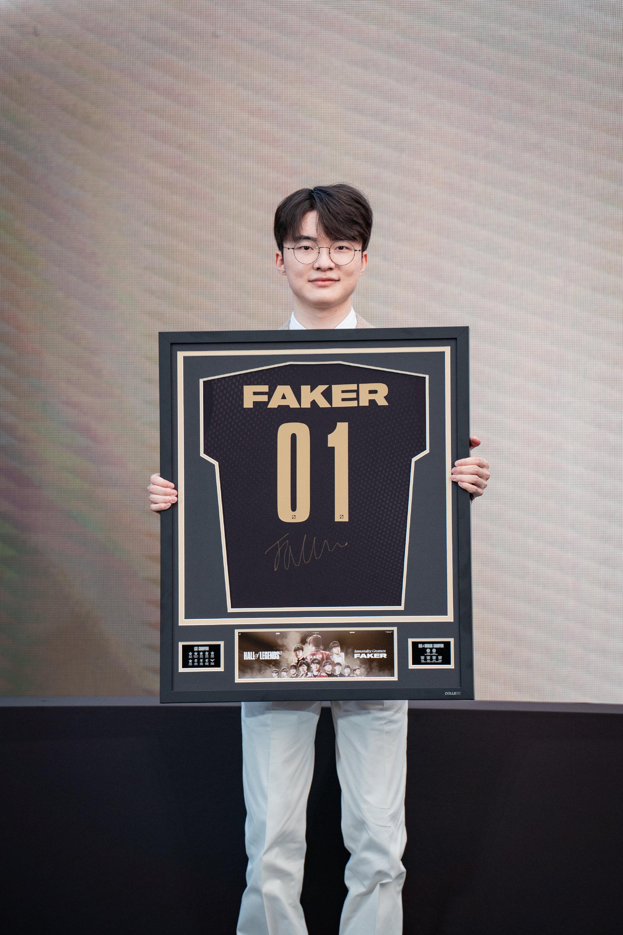 Faker新星回归赛场表现惊艳,曼联未来可期!的简单介绍 Faker新星回归赛场表现惊艳,曼联未来可期!的简单介绍