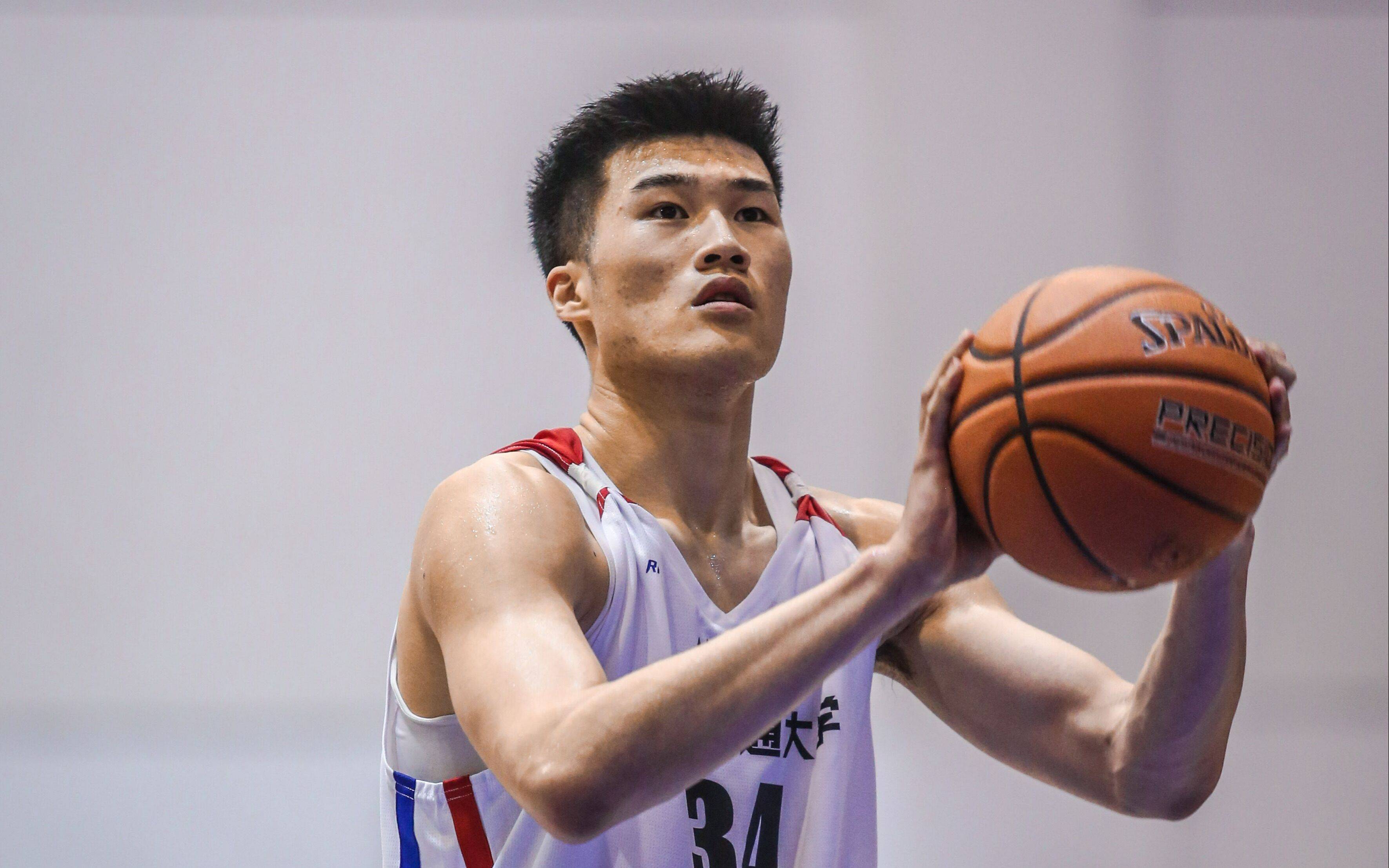 今晨突围战来临,里昂围绕CBA常规赛队长鼓劲,悬念犹存,资深球员宣示担当的简单介绍 今晨突围战来临,里昂围绕CBA常规赛队长鼓劲,悬念犹存,资深球员宣示担当的简单介绍