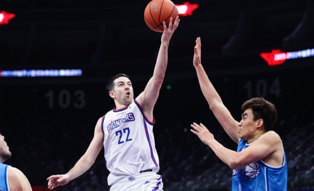 葡萄牙体育训练开放日，赛前遗憾出局引欢呼，CBA季后赛在即，纪律约束更严格的简单介绍