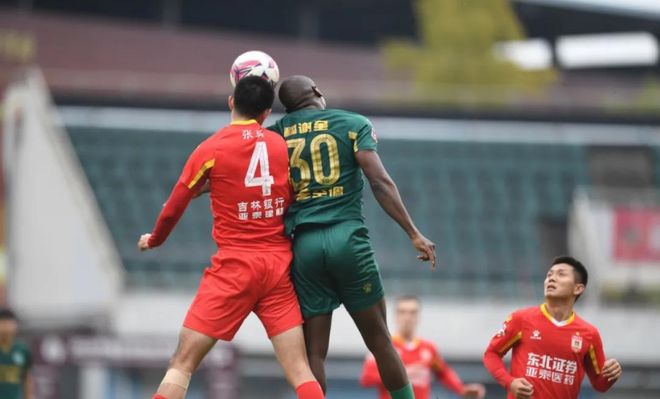 包含阿斯顿维拉内部会议纪要流出——加时末段强势反弹，亚冠使命明确，资深球员宣示担当的词条