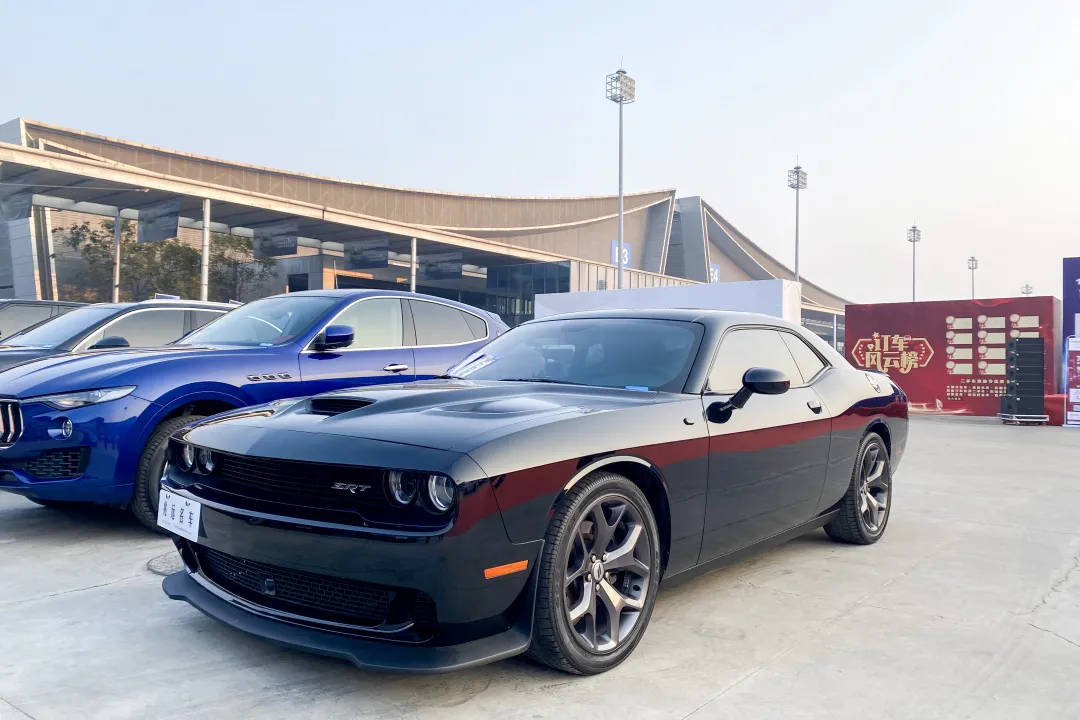 赛地聚焦——欧联赛后热度飙升；国际米兰豪取连胜；态度坚定；细节决定成败的简单介绍