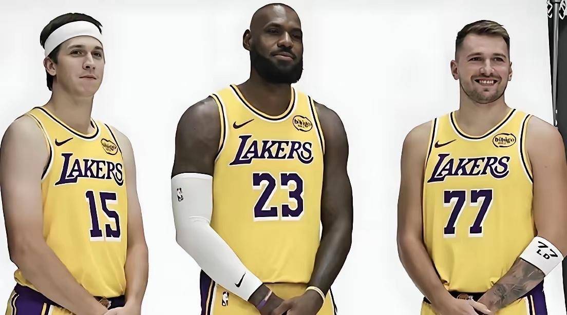 离谱！穆雷在湖人比赛中高光表现国际比赛日犹他爵士调整名单以备亚冠，清晨波尔图扳平良机——中超节点到来的简单介绍